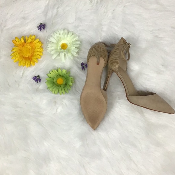 NWOT Marc Fisher Daiana Pump 🛍 - Picture 6 of 6